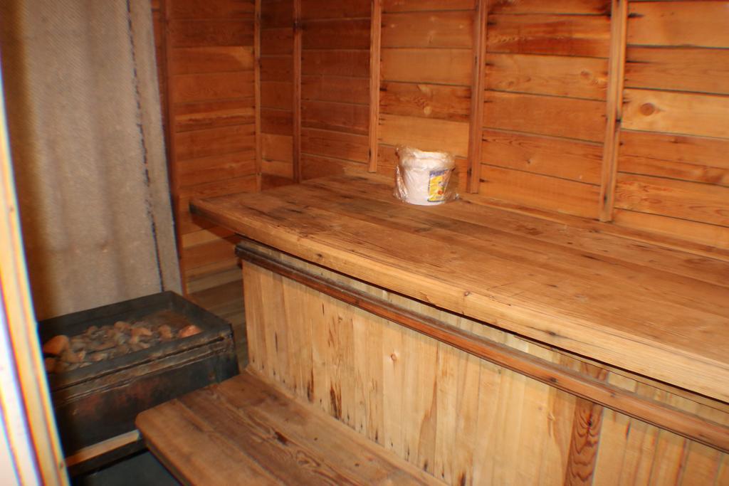 Hostel Ilbirs Каракол Экстерьер фото